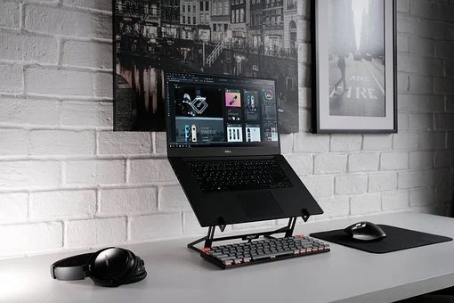 What is a Stand Up Desk2