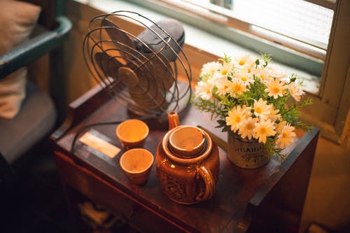 Tips for Sharing a Home Office with Spouse