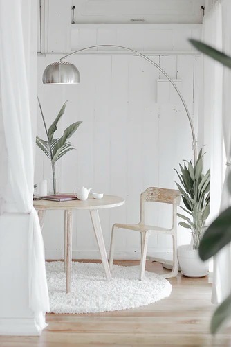 Use Minimalistic Approach to Create a Homely Environment